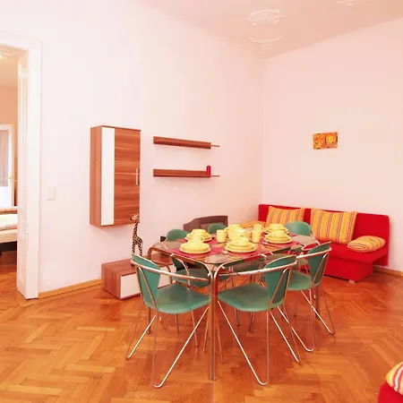 Raisa Fuenkhgasse Apartamento *