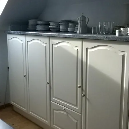 Raisa Fuenkhgasse Pressbaum