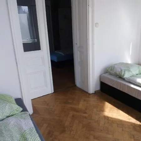 Raisa Fünkhgasse