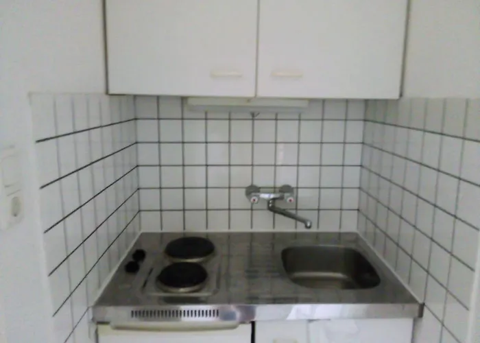 Raisa Fuenkhgasse * Pressbaum