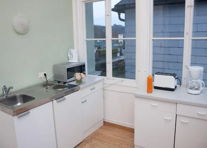 Raisa Fuenkhgasse Pressbaum