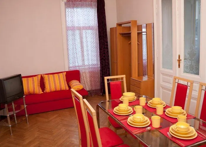 Raisa Fuenkhgasse Pressbaum