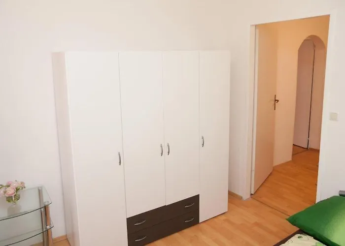 Raisa Fuenkhgasse Lejlighed